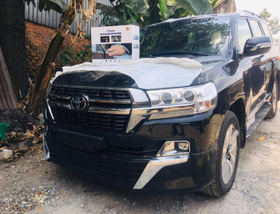 Cửa hít owin Land Cruiser