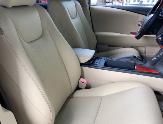 Ghế da Nappan màu kem Lexus Rx350