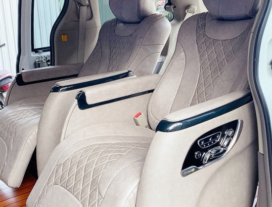 COMBO ĐỘ GHẾ LIMOUSINE SANG TRỌNG CHO XE TOYOTA SIENNA 