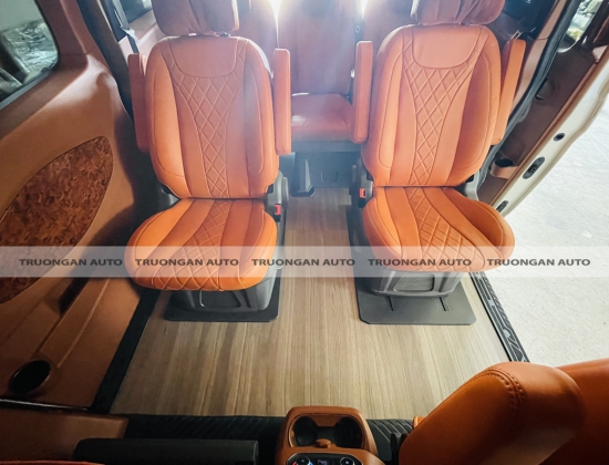 FORD TOURNEO ĐỔI MÀU NỘI THẬT SANG - XỊN - MỊN