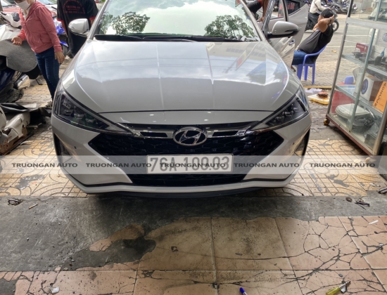 HUYNDAI ELANTRA ĐỘ MẶT GA LĂNG CAO CẤP 