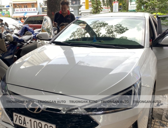 HUYNDAI ELANTRA ĐỘ MẶT GA LĂNG CAO CẤP 