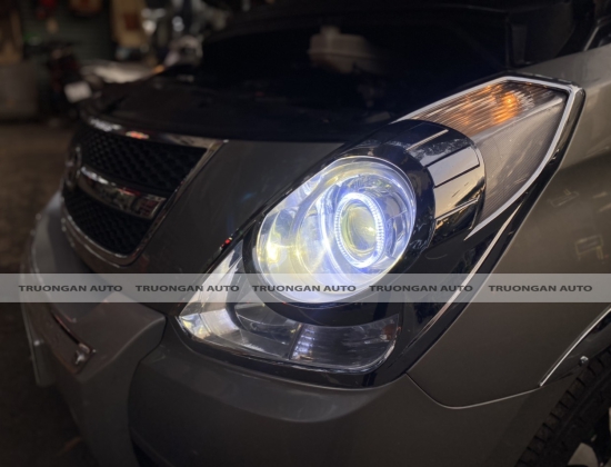 HUYNDAI STAREX ĐỘ BI LED CHÍNH HÃNG 