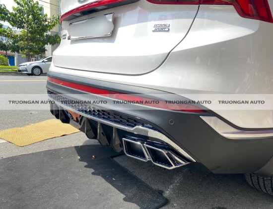 ỐP CẢN SAU CHO HUYNDAI SANTAFE 2022 GIÚP XE TĂNG THÊM PHẦN CÁ TÍNH VÀ MẠNH MẼ 