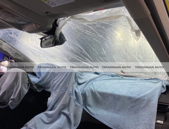 PEUGEOT 5008 DÁN FILM CÁCH NHIỆT 3M