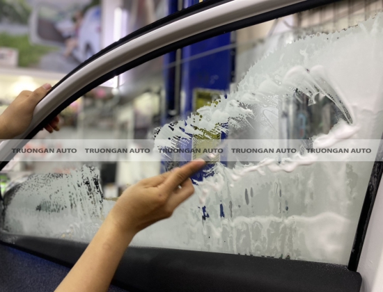 PEUGEOT 5008 DÁN FILM CÁCH NHIỆT 3M