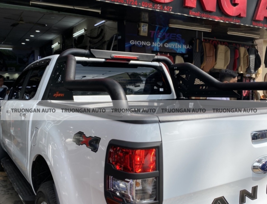 FORD RANGER LẮP KHUNG THỂ THAO OPTION 4X4 CAO CẤP