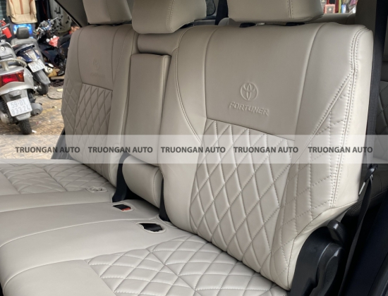 TOYOTA FORTUNER BỌC GHẾ DA NAPPA 