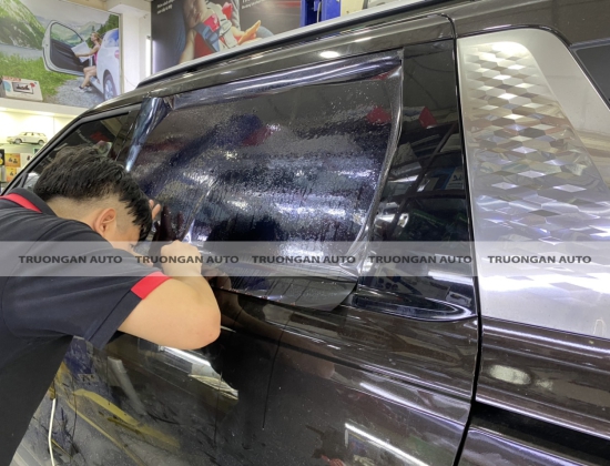DÁN PHIM CÁCH NHIỆT 3M THEO TIÊU CHUẨN USA CHO XE KIA CARNIVAL 2022