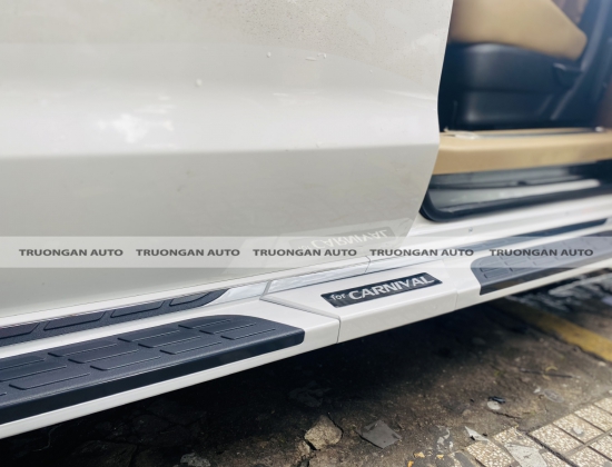 KIA SEDONA TRANG BỊ BỆ BƯỚC LÊN XUỐNG ZIN THEO XE 