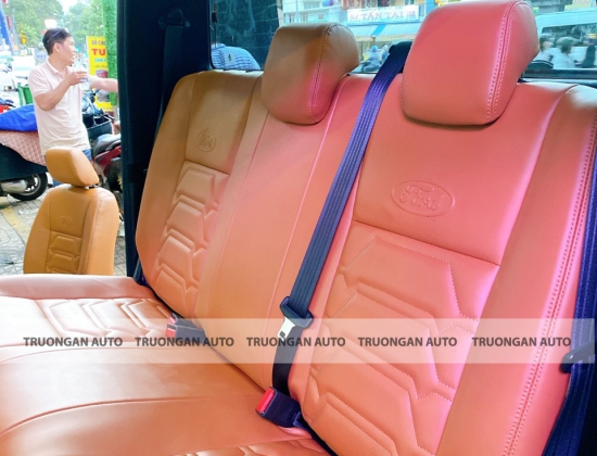 FORD RANGER BỌC GHẾ DA XIN XÒ 