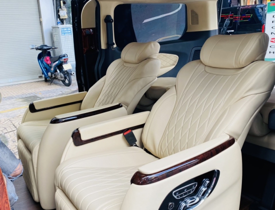 FORD TOURNEO ĐỘ LIMOUSINE TONE'' KEM ĐEN'' CỰC CHẤT 