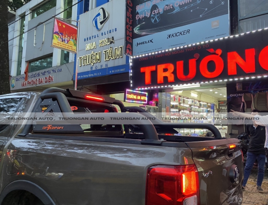 FORD RANGER 2022 ĐƯỢC TRANG BỊ KHUNG THỂ THAO OPTION4X4 CỰC NGẦU 