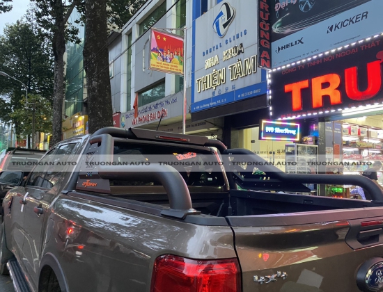 FORD RANGER 2022 ĐƯỢC TRANG BỊ KHUNG THỂ THAO OPTION4X4 CỰC NGẦU 