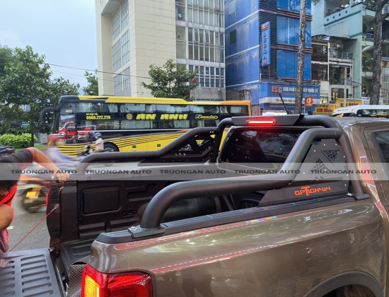 FORD RANGER 2022 ĐƯỢC TRANG BỊ KHUNG THỂ THAO OPTION4X4 CỰC NGẦU 