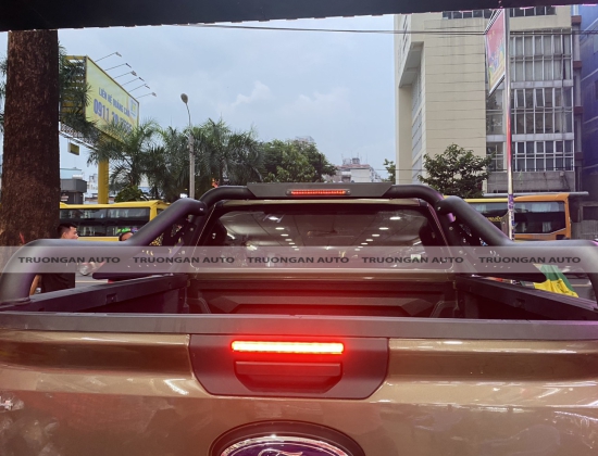 FORD RANGER 2022 ĐƯỢC TRANG BỊ KHUNG THỂ THAO OPTION4X4 CỰC NGẦU 
