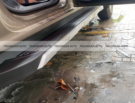 BỆ BƯỚC LÊN /XUỐNG FORD RANGER 2022 