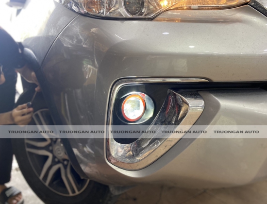 TOYOTA FORTUNER ĐỘ BI LED GẦM ĐỈNH CỦA CHÓP