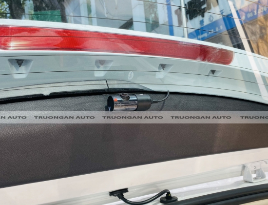 KIA CARNIVAL LẮP ĐẶT CAMERA HÀNH TRÌNH BLACKVUE DR750X-2CH PLUS