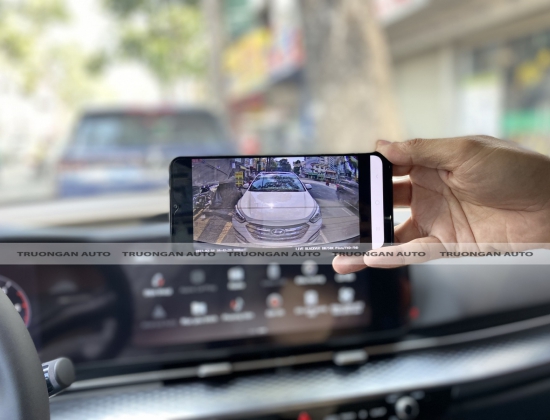 KIA CARNIVAL LẮP ĐẶT CAMERA HÀNH TRÌNH BLACKVUE DR750X-2CH PLUS