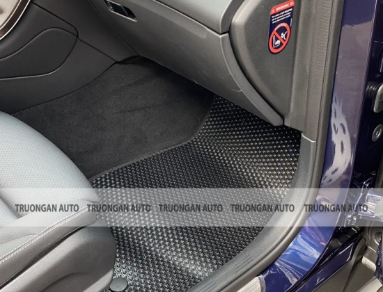 TRANG BỊ THẢM LÓT SÀN KATA MERCEDES GLC200 2022 